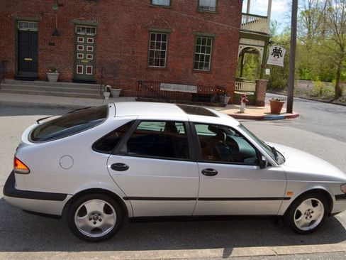 Used 1997 Saab 900 S FWD image 7