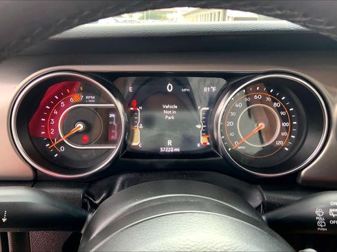 Used 2023 Jeep Wrangler Unlimited Sport AWD/4WD image 25