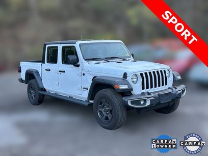 Used 2023 Jeep Gladiator Sport