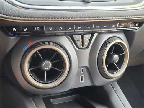 Used 2025 Chevrolet Blazer Premier w/ Driver Confidence II Package image 32