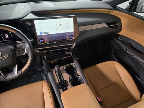 Certified 2025 Lexus RX 350 Premium image 18