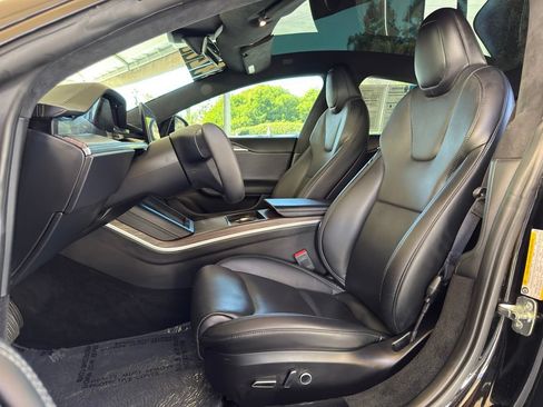 Used 2022 Tesla Model S AWD/4WD image 15