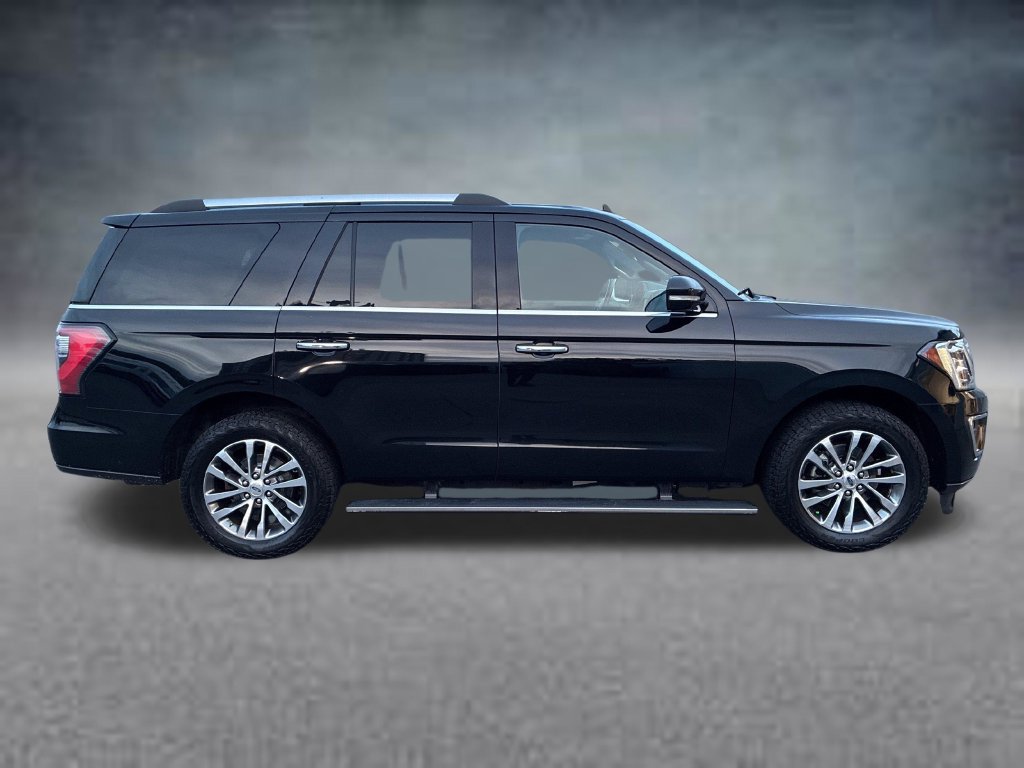 Used 2018 Ford Expedition Limited w/ Equipment Group 301A AWD/4WD image 7