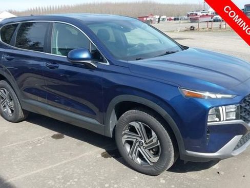 Used 2021 Hyundai Santa Fe SE image 1