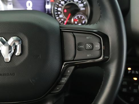 Used 2023 RAM 1500 Big Horn AWD/4WD image 9