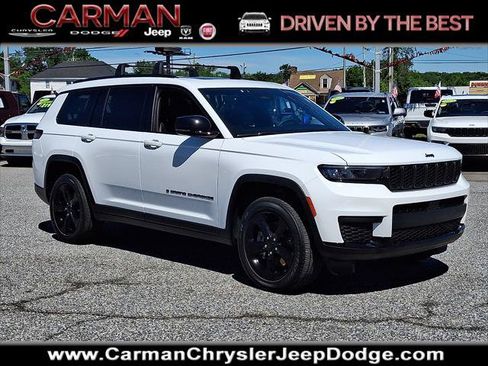 Certified 2023 Jeep Grand Cherokee L Laredo AWD/4WD image 1