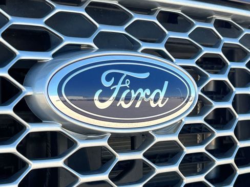 Used 2023 Ford Edge SEL w/ Convenience Package AWD/4WD image 13