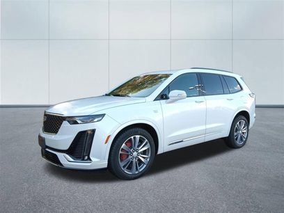 New 2024 Cadillac XT6 Sport
