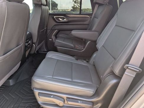 Used 2024 Chevrolet Tahoe Z71 w/ Z71 Off-Road Package AWD/4WD image 27