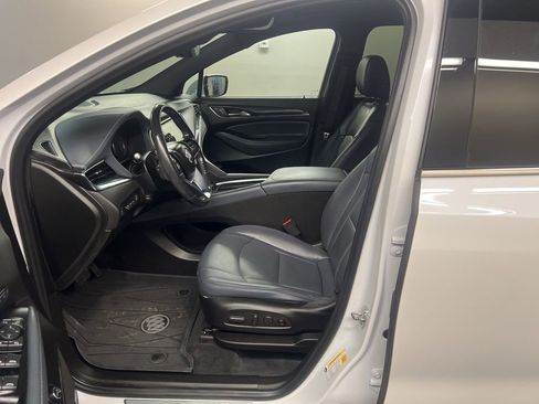 Used 2023 Buick Enclave Premium w/ Experience Buick Package image 18