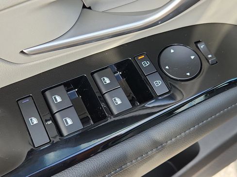 New 2026 Hyundai Tucson Limited image 18