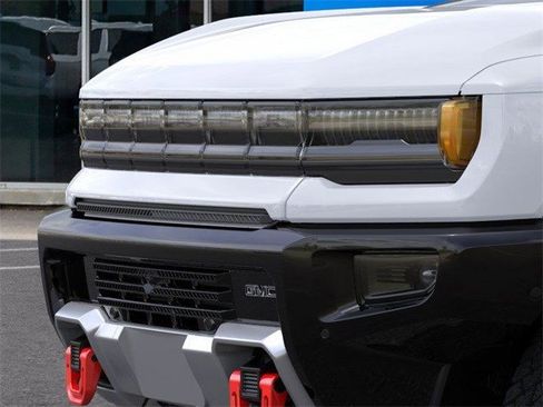 New 2025 GMC Hummer EV 3X w/ LPO, Sport Package image 8