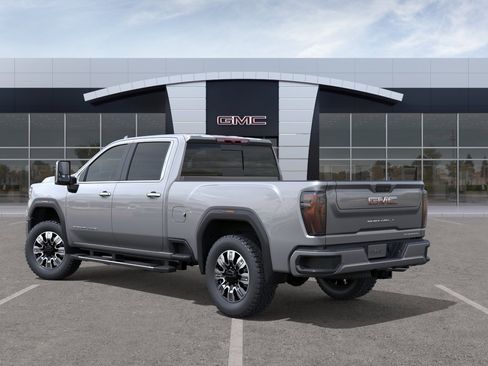 New 2026 GMC Sierra 2500 Denali w/ Denali Reserve Package AWD/4WD image 3