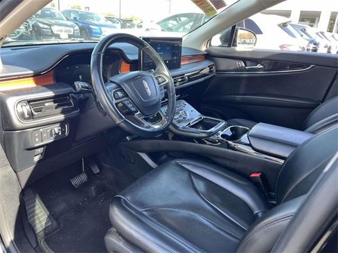 Certified 2022 Lincoln Nautilus Reserve image 11