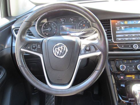 Used 2020 Buick Encore Preferred AWD/4WD image 19