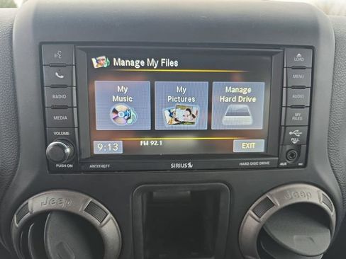 Used 2015 Jeep Wrangler Unlimited Sport image 21