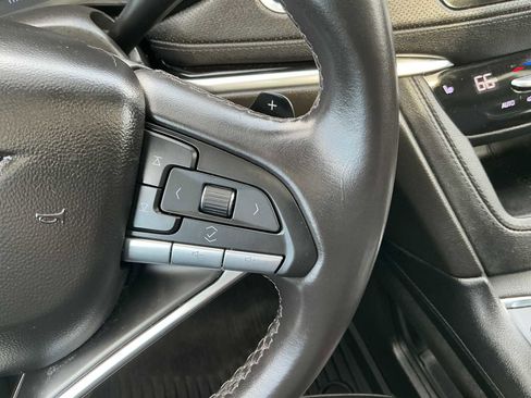 Used 2024 Cadillac XT6 Luxury w/ LPO, Floor Liner Package AWD/4WD image 11