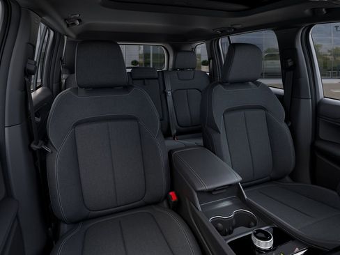 New 2025 Jeep Grand Cherokee Laredo X w/ Luxury Tech Group I AWD/4WD image 19