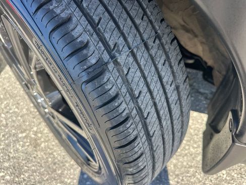 Used 2021 Nissan Kicks SR w/ SR Premium Package image 29