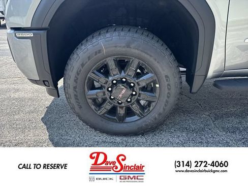 New 2026 GMC Sierra 2500 AT4 w/ AT4 Premium Plus Package AWD/4WD image 10