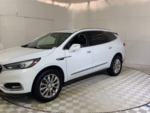Used 2019 Buick Enclave Essence w/ Trailering Package, 5000 lbs. image 4