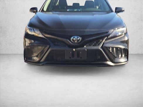 Used 2024 Toyota Camry SE w/ Cold Weather Package AWD/4WD image 2