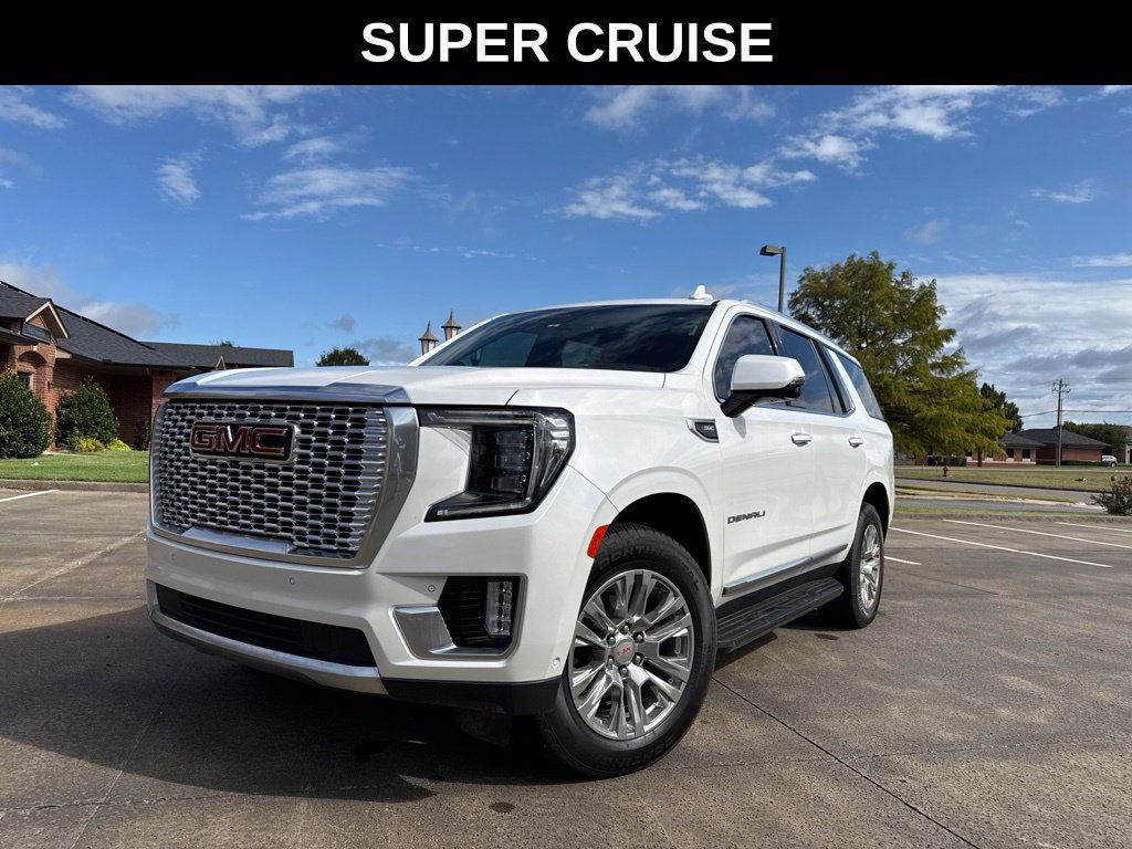 Used 2024 GMC Yukon Denali w/ Advanced Technology Package AWD/4WD image 4
