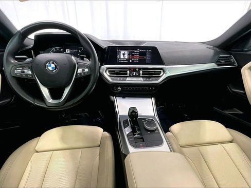 Used 2022 BMW 230i Coupe w/ Convenience Package RWD image 15