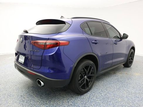 Used 2021 Alfa Romeo Stelvio Sprint w/ Nero Edizione image 3