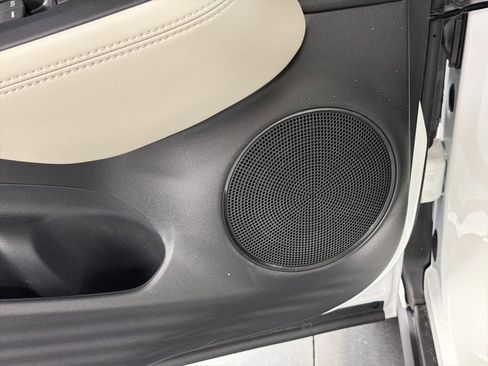 New 2026 Honda HR-V LX image 22