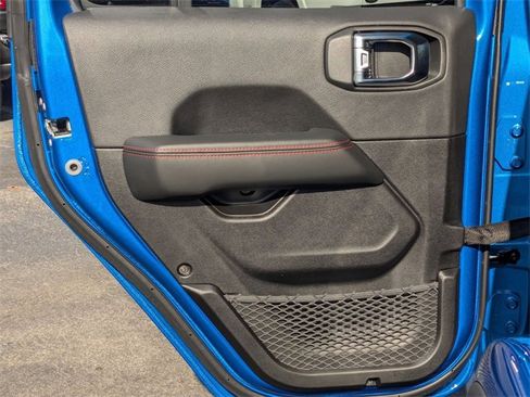 New 2025 Jeep Wrangler Unlimited Rubicon image 25