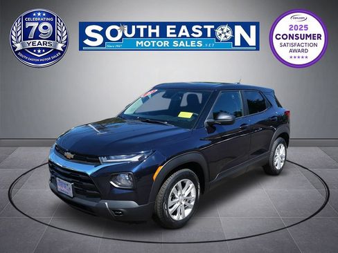 Used 2021 Chevrolet TrailBlazer LS FWD image 1