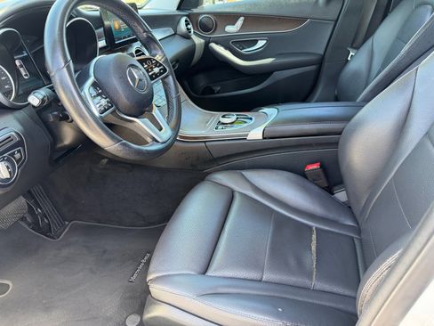 Used 2019 Mercedes-Benz C 300 Sedan image 15