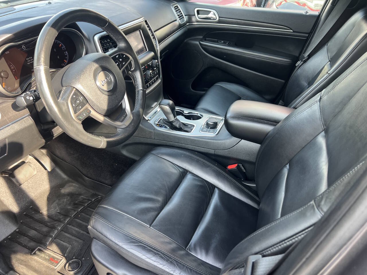 Used 2018 Jeep Grand Cherokee Limited AWD/4WD image 7