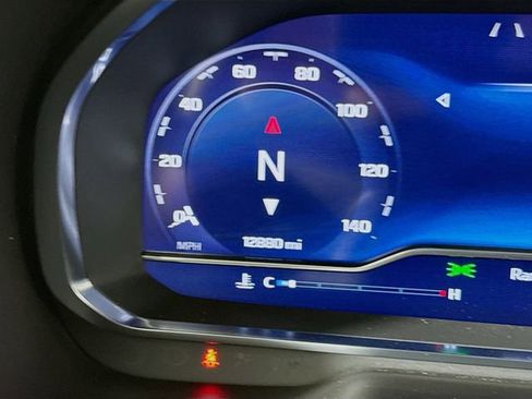 Used 2024 Chevrolet Tahoe RST w/ RST Performance Edition image 12