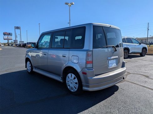 Used 2006 Scion xB image 8