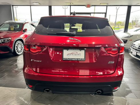 Used 2020 Jaguar F-PACE Prestige image 4