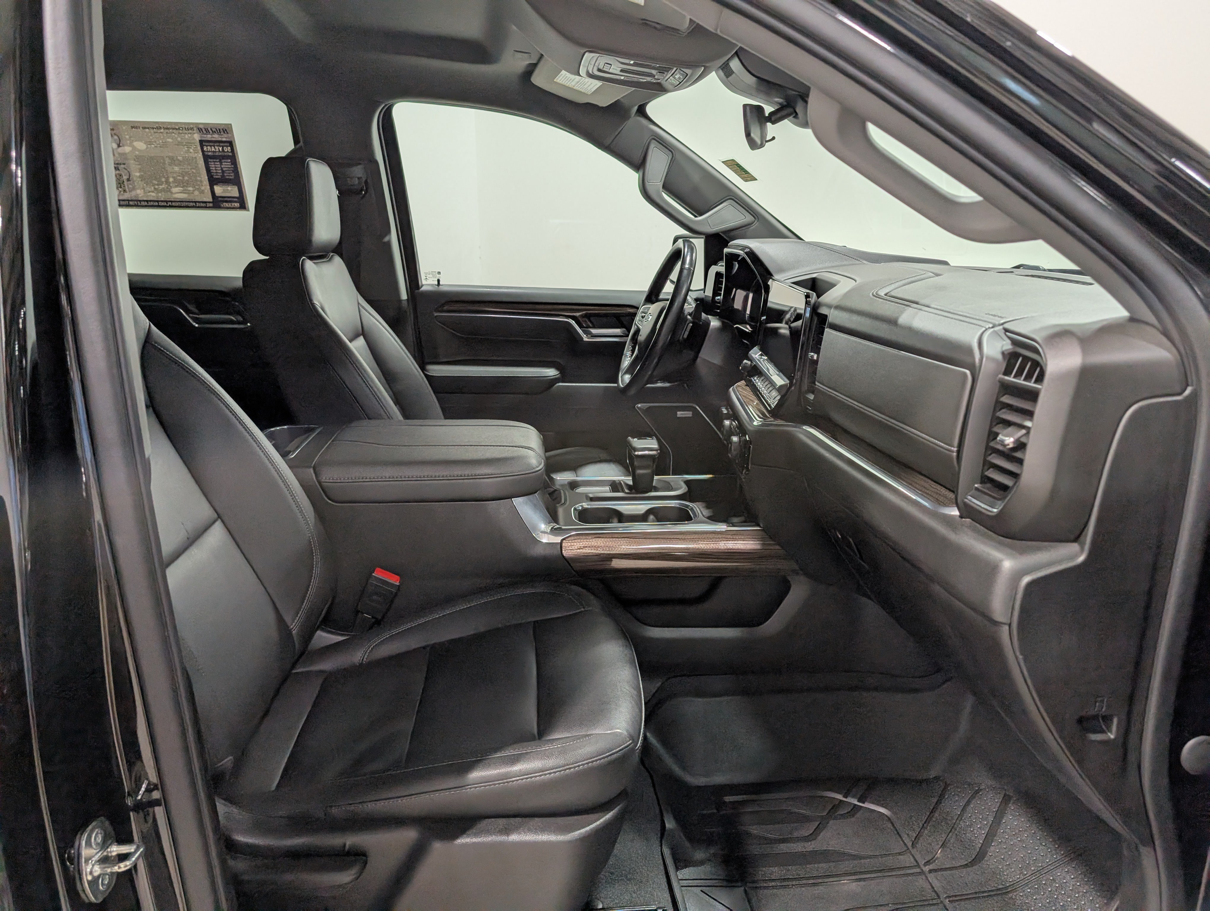 Used 2023 Chevrolet Silverado 1500 RST w/ True North Edition Plus AWD/4WD image 20