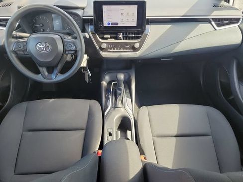 Used 2024 Toyota Corolla LE FWD image 11