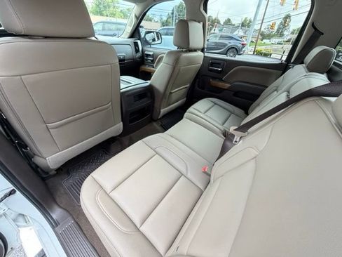 Used 2018 Chevrolet Silverado 1500 LTZ w/ Sport Package AWD/4WD image 16