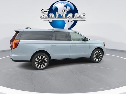 New 2025 Ford Expedition Max Platinum w/ Platinum Ultimate Package image 10