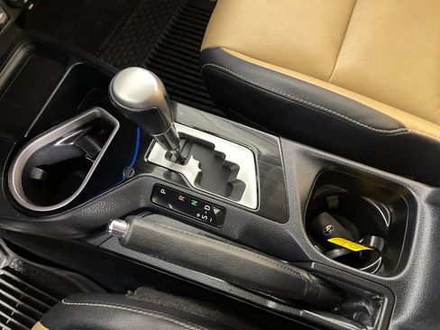 Used 2017 Toyota RAV4 Limited w/ Advanced Technology Package image 22