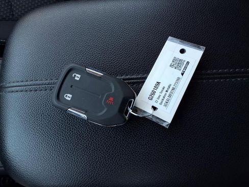 Certified 2022 GMC Terrain SLE image 12