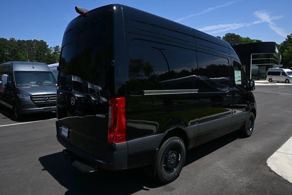Used 2026 Mercedes-Benz Sprinter 2500 image 26