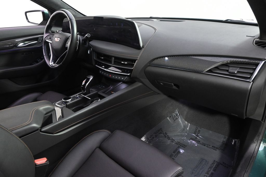 Certified 2025 Cadillac CT5 V AWD/4WD image 15