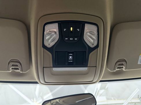 Used 2019 RAM 3500 Tradesman AWD/4WD image 13