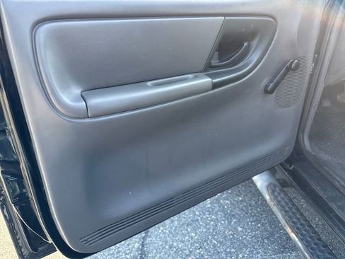 Used 2001 Ford Ranger Edge AWD/4WD image 10