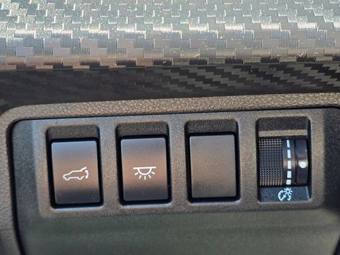 Used 2023 Subaru Ascent Premium w/ Convenience Package AWD/4WD image 26
