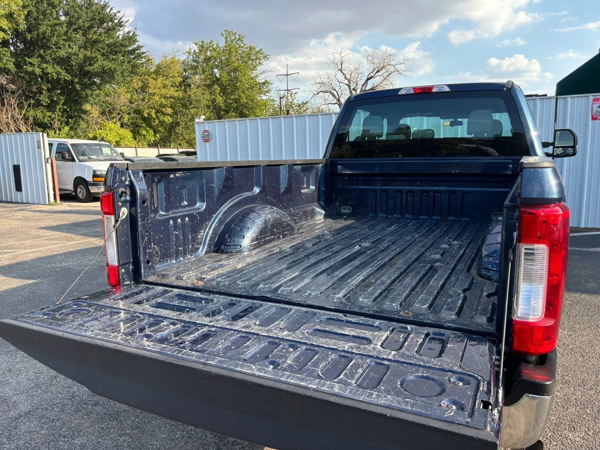 Used 2018 Ford F250 XL w/ Power Equipment Group RWD image 12