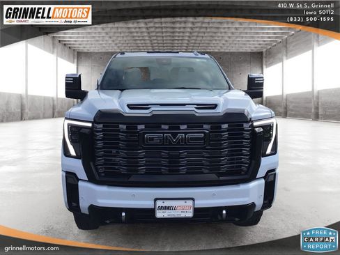 New 2026 GMC Sierra 3500 Denali Ultimate AWD/4WD image 2